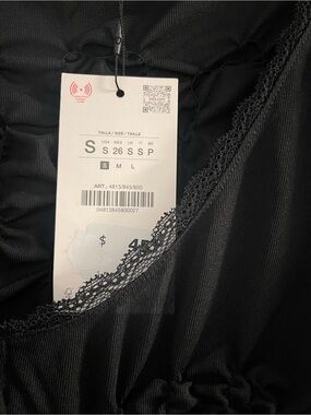 Black Women's Slip top - Brand:Zara
